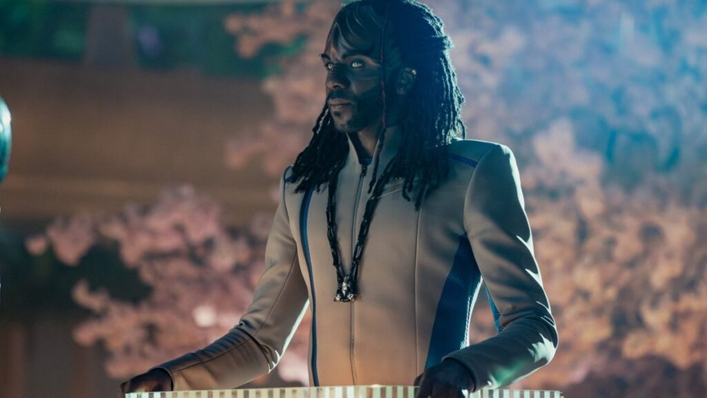 The Klingons: A Code, or a Costume? (Race Spotlight)