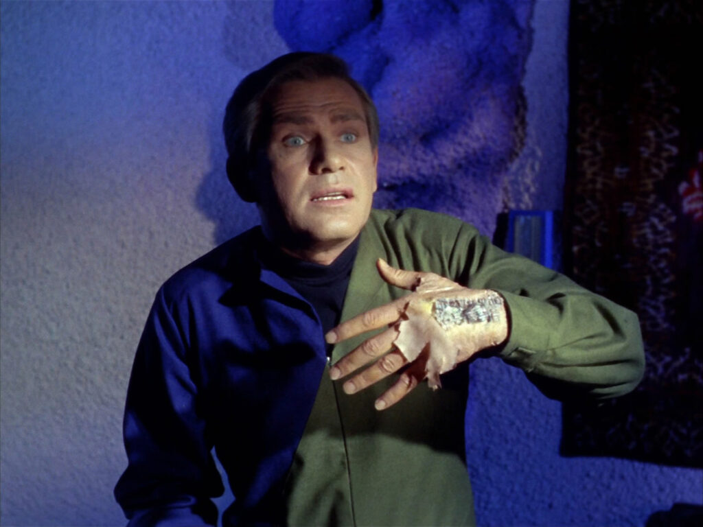 Star Trek: TOS - What Are Little Girls Made Of? (S01E07)
