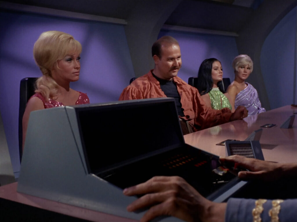 Star Trek: TOS - Mudd's Women (S01E06)